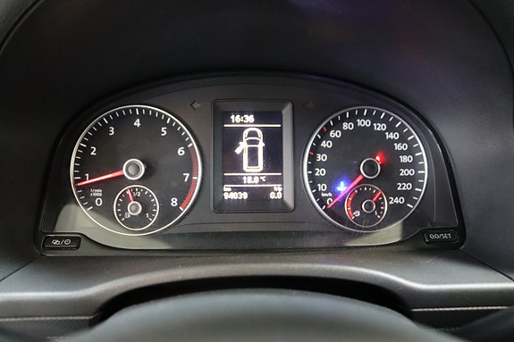 Volkswagen Caddy Maxi 6 of 18
