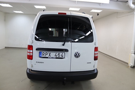 Volkswagen Caddy Maxi 13 of 18
