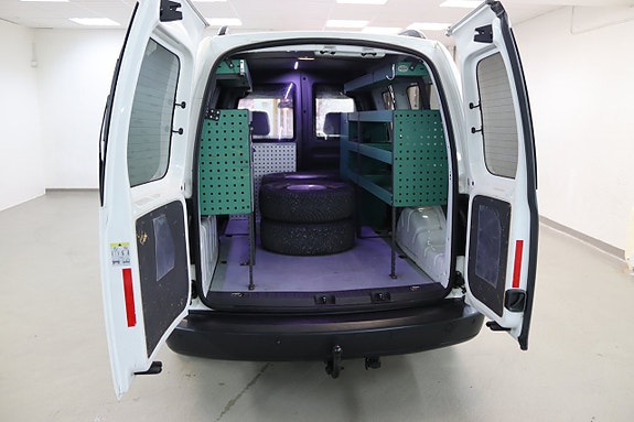 Volkswagen Caddy Maxi 5 of 5
