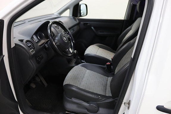 Volkswagen Caddy Maxi 14 of 18