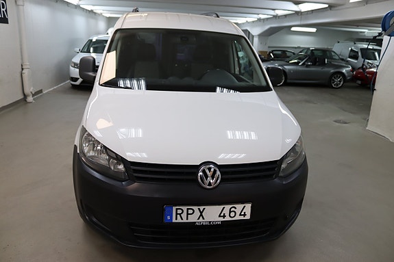 Volkswagen Caddy Maxi 9 of 18