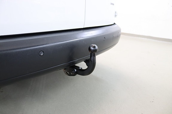 Volkswagen Caddy Maxi 18 of 18