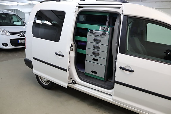 Volkswagen Caddy Maxi 4 of 5