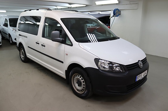 Volkswagen Caddy Maxi 10 of 18