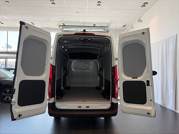 Maxus e-Deliver 9 15 of 18