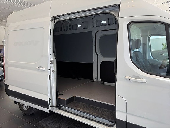 Maxus e-Deliver 9 14 of 18