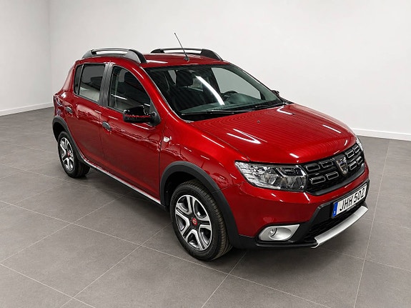 Dacia Sandero Stepway 2 of 5