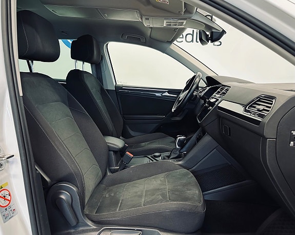 Volkswagen Tiguan 9 of 12