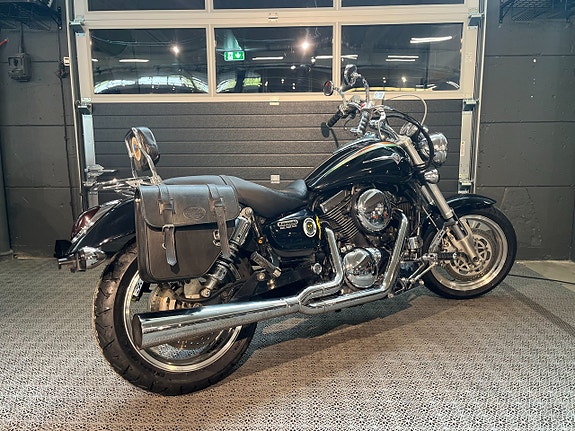 Kawasaki Vulcan 1500 Meanstreak 3 of 10