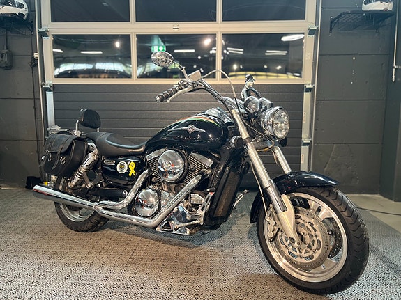 Kawasaki Vulcan 1500 Meanstreak 2 of 10
