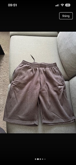 Product image 33 of 40