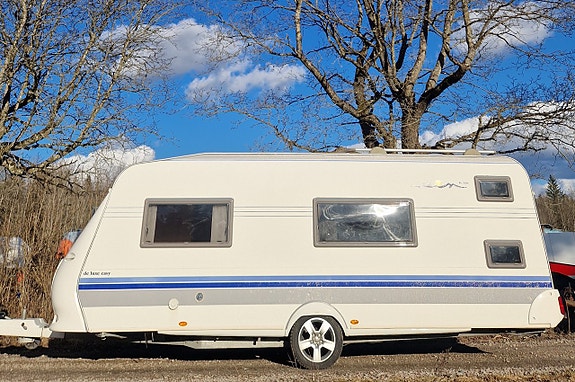 Hobby 560 KMFE Deluxe - Barnkammare - Testad - Besiktad - 1607kr/mån - Byte förslag