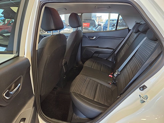 Kia Stonic 16 of 17