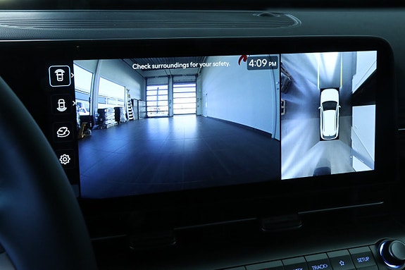 Hyundai Kona 14 of 17