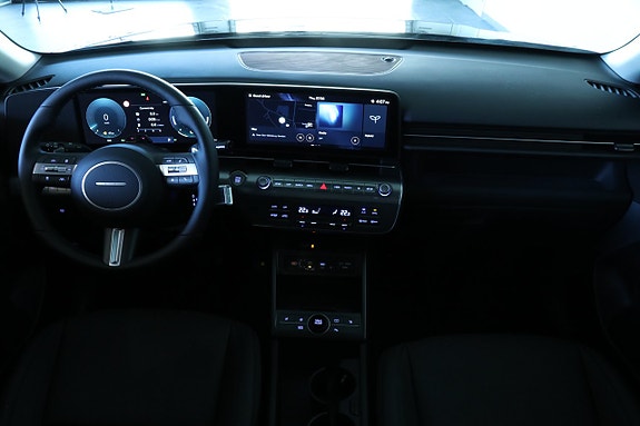 Hyundai Kona 11 of 17