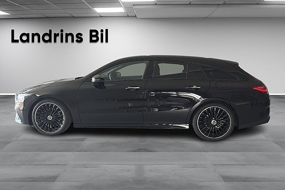 Mercedes-Benz CLA200 4 of 5
