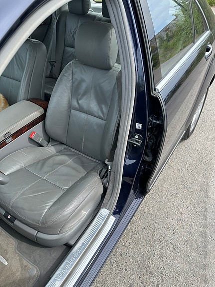 Mercedes-Benz S500 5 of 5