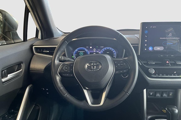 Toyota Corolla Cross 12 of 14