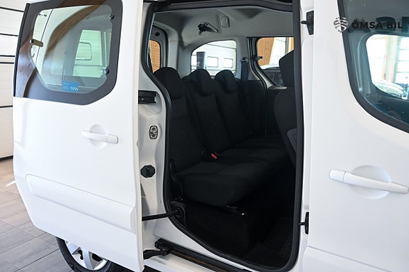 Peugeot Partner Tepee 11 of 17