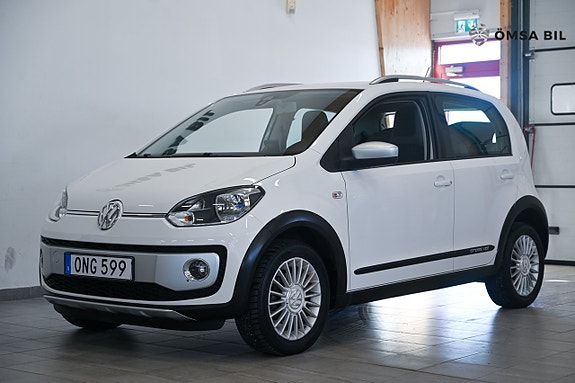 Volkswagen Up! Cross 2 of 5