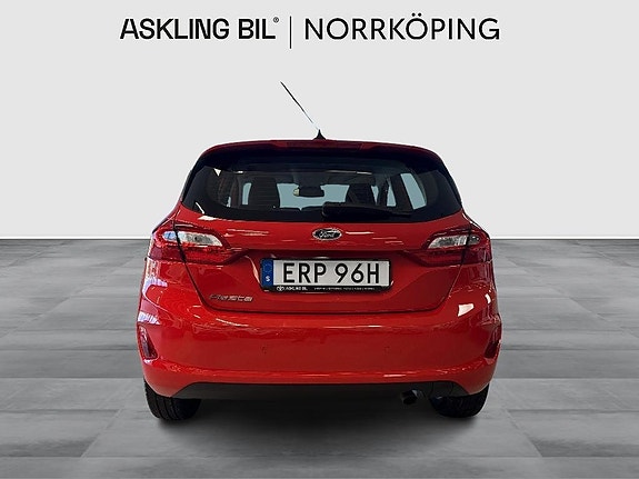 Ford Fiesta 4 of 9