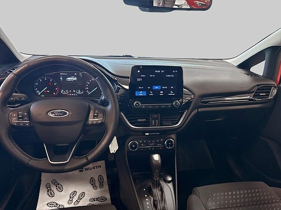 Ford Fiesta 7 of 9