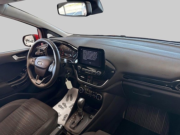 Ford Fiesta 6 of 9
