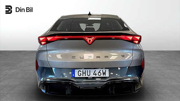 Cupra Tavascan 5 of 5