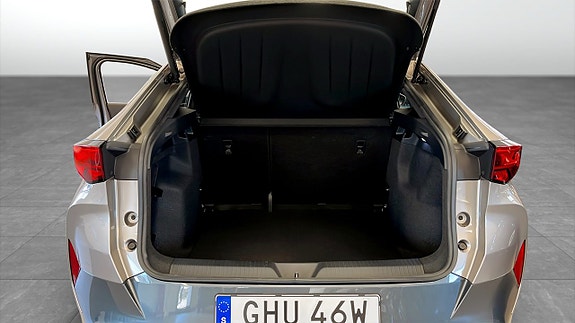 Cupra Tavascan 12 of 13