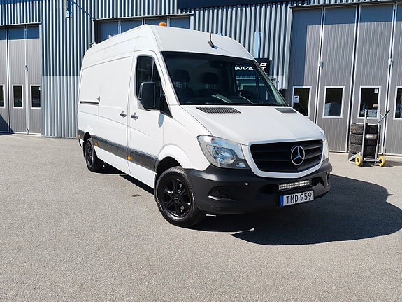 Mercedes-Benz Sprinter 316 2 of 5