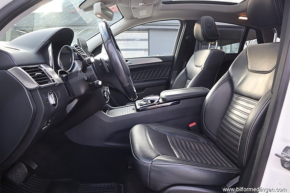 Mercedes-Benz GLE350 d 4 of 5