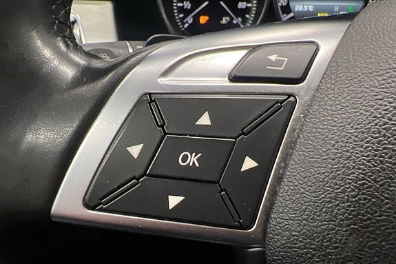 Mercedes-Benz E220 19 of 20
