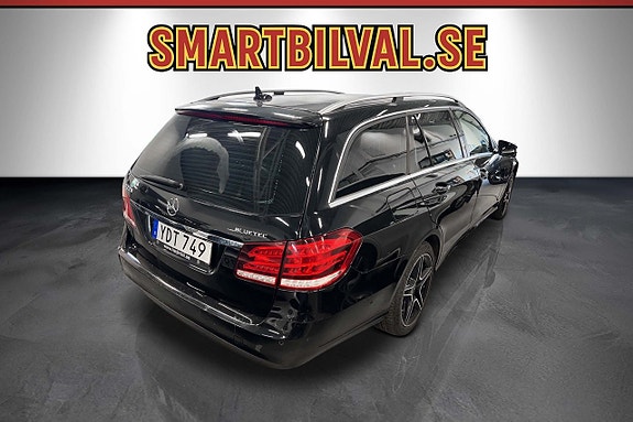 Mercedes-Benz E220 5 of 20