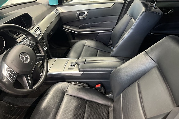Mercedes-Benz E220 11 of 20