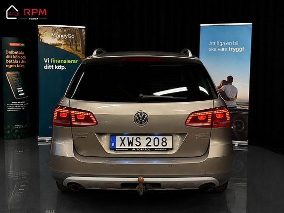 Volkswagen Passat Alltrack 5 of 5