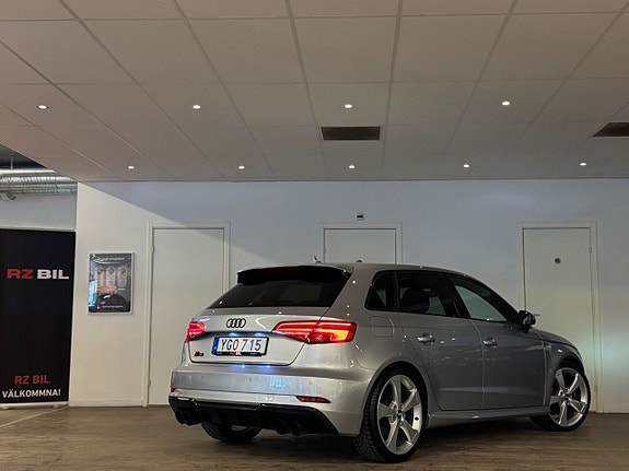 Audi S3 8 of 26