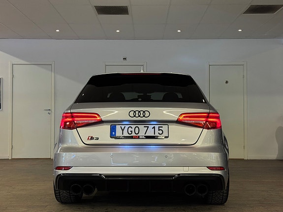 Audi S3 10 of 26
