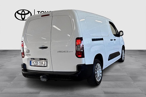 Toyota Proace City 4 of 5