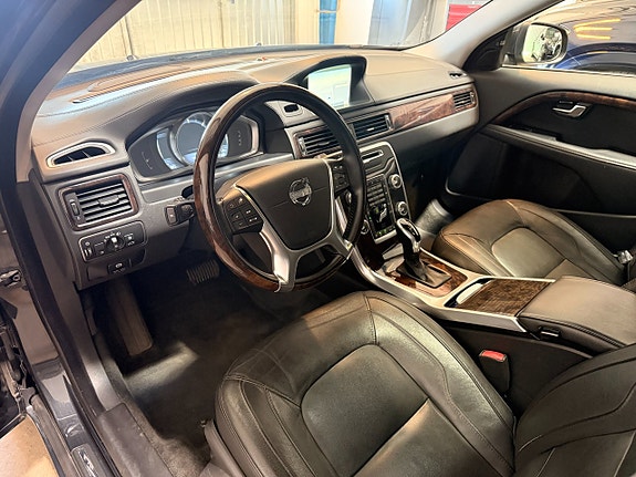 Volvo S80 8 of 14
