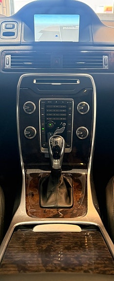 Volvo S80 10 of 14