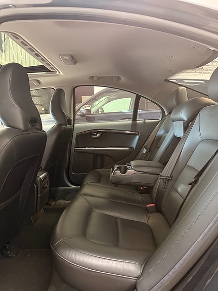 Volvo S80 14 of 14