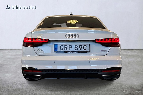 Audi A4 5 of 5
