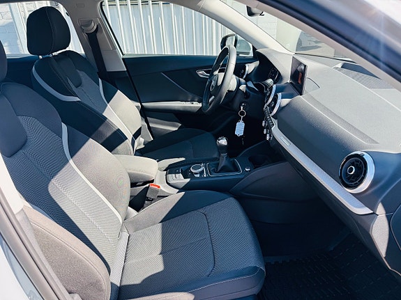 Audi Q2 5 of 5