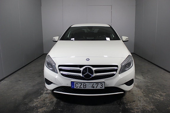 Mercedes-Benz A180 5 of 5