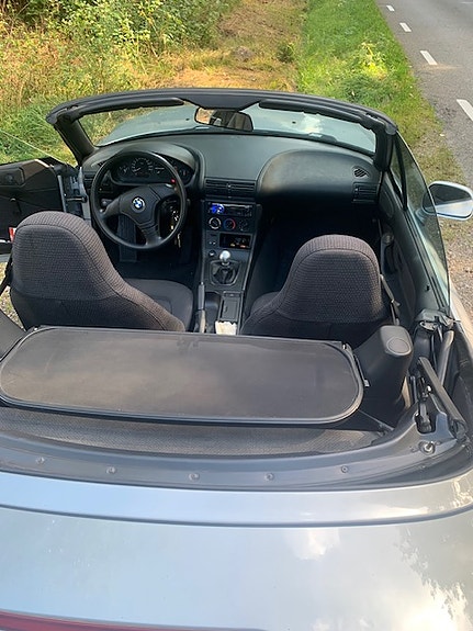 BMW Z3 4 of 5