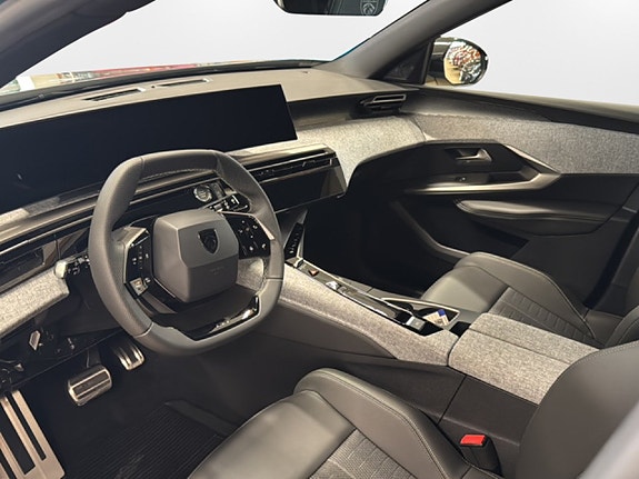Peugeot 5008 8 of 22