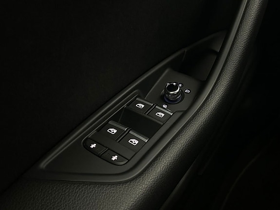 Audi A4 9 of 22