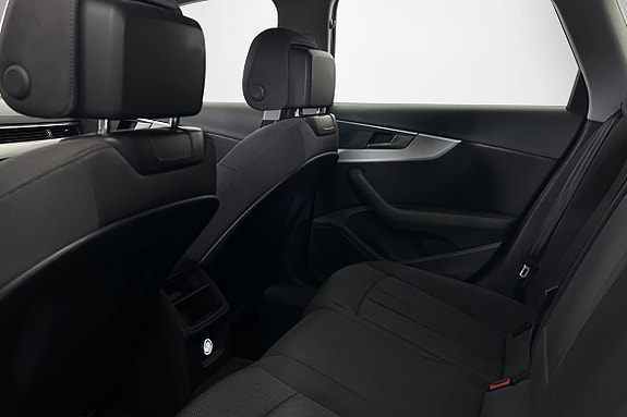 Audi A4 7 of 22