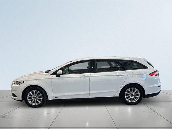 Ford Mondeo 4 of 5