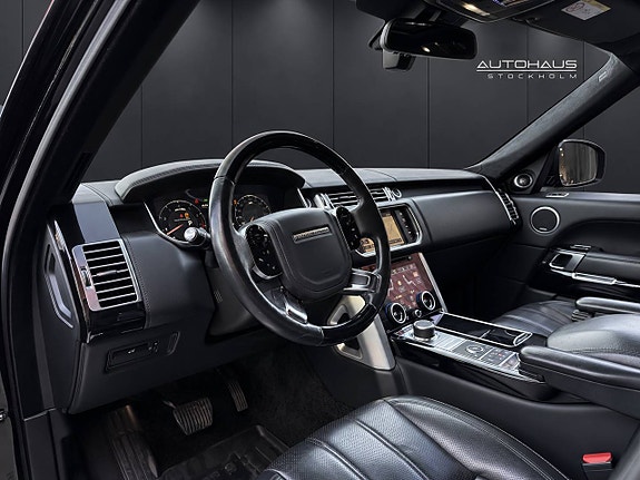Land Rover Range Rover 11 of 24